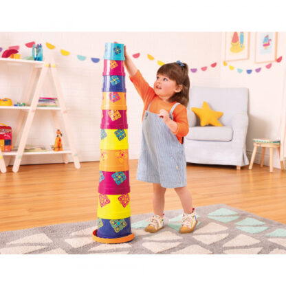 Bunte Stapelbecher