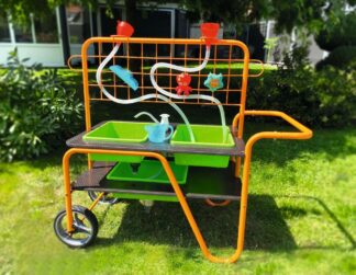 Mobiler Wasser Tisch