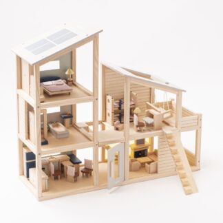 Puppenhaus, 3-stöckig